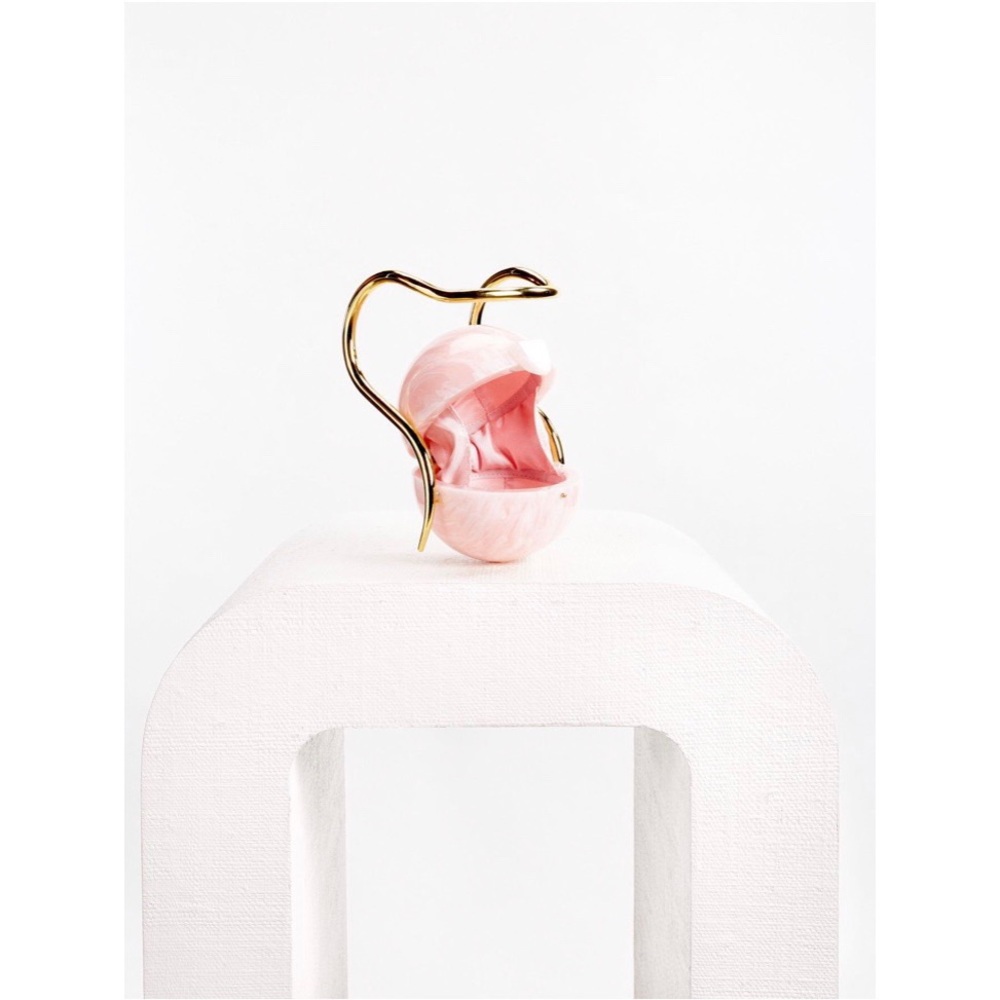 ‼️SOLD‼️NWT CULT GAIA PINK PEARL CLUTCH/ ART - Picture 5 of 5